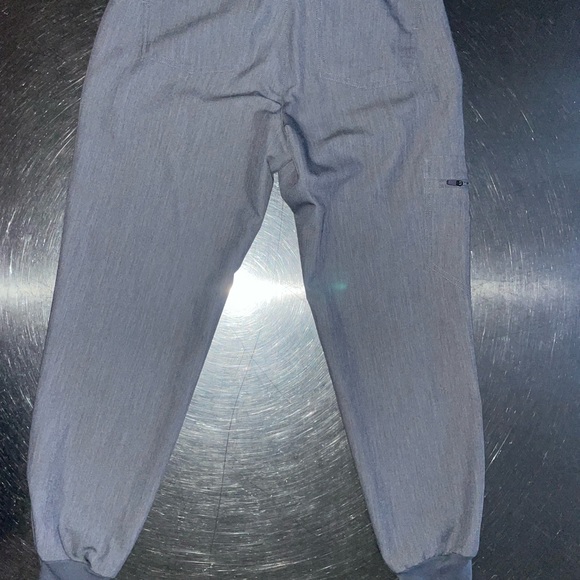 FIGS Graphite Jogger Scrub Pants (Size XS/P).  Gently used for a few months. - Picture 3 of 3